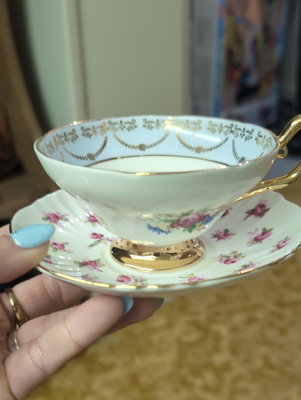 Vintage Floral Tea Cup & Saucer with Gold Trim